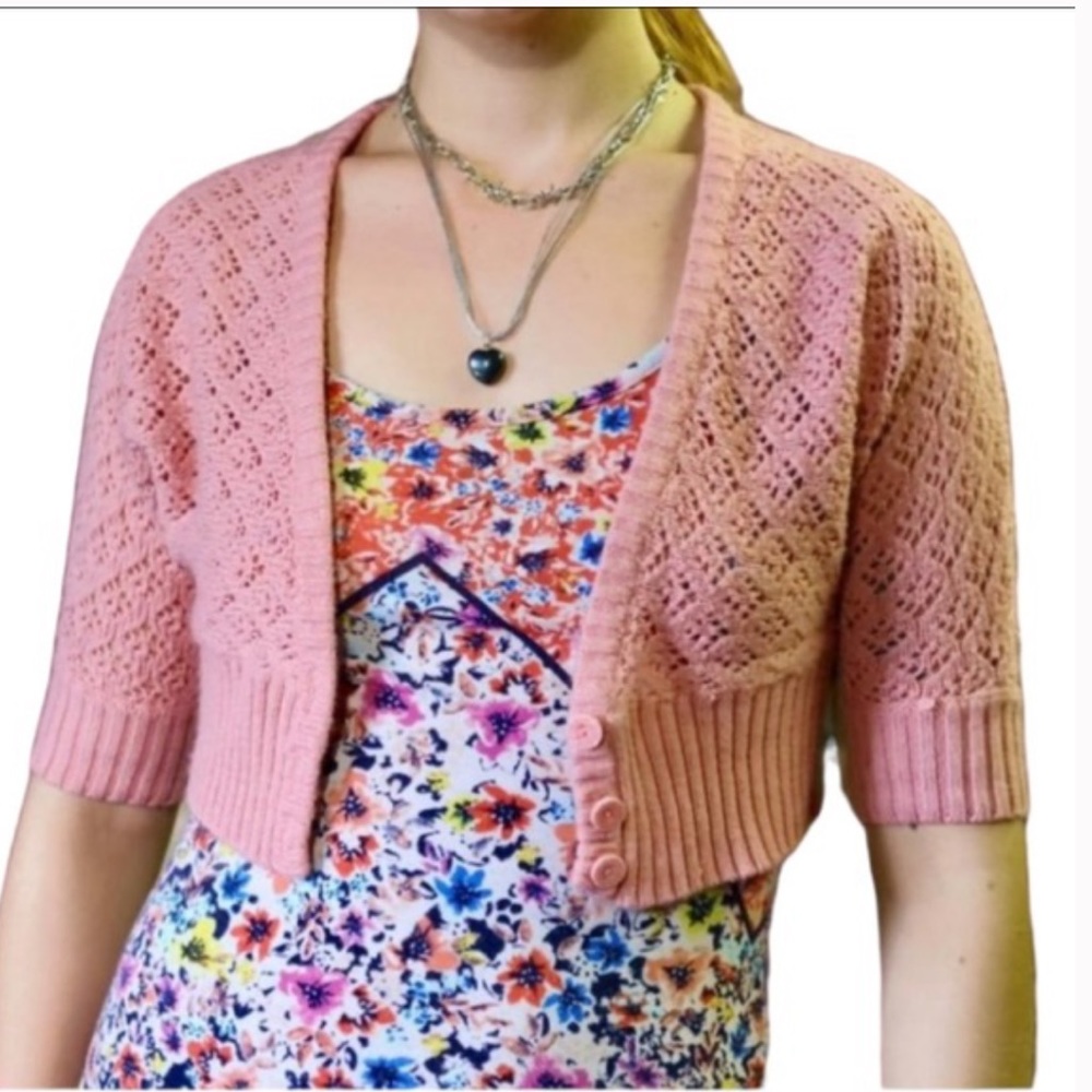 Next Era Couture Pink Coquette Cropped Knit Cardigan size small buttons sweater.